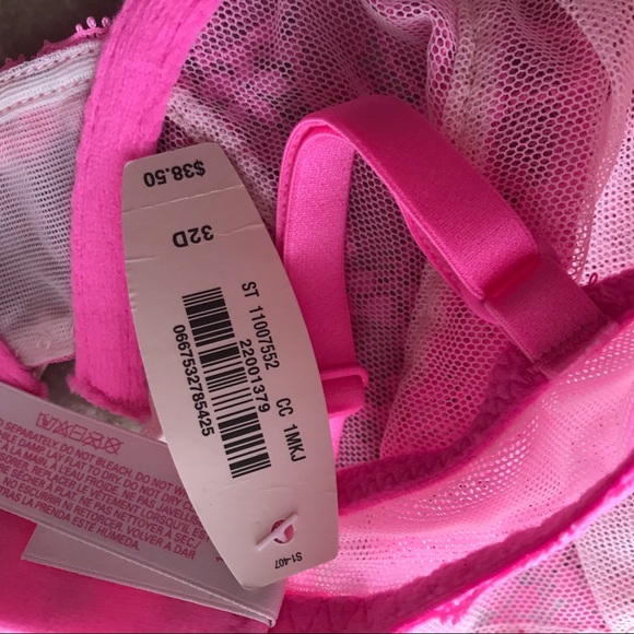 NWT Victorias Secret Very Sexy & Body by Victoria Unlined Bra Bundle 32D - Picture 14 of 15